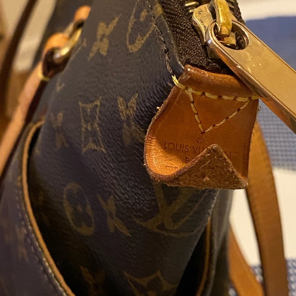 Louis Vuitton monogram - Picture 3 of 8